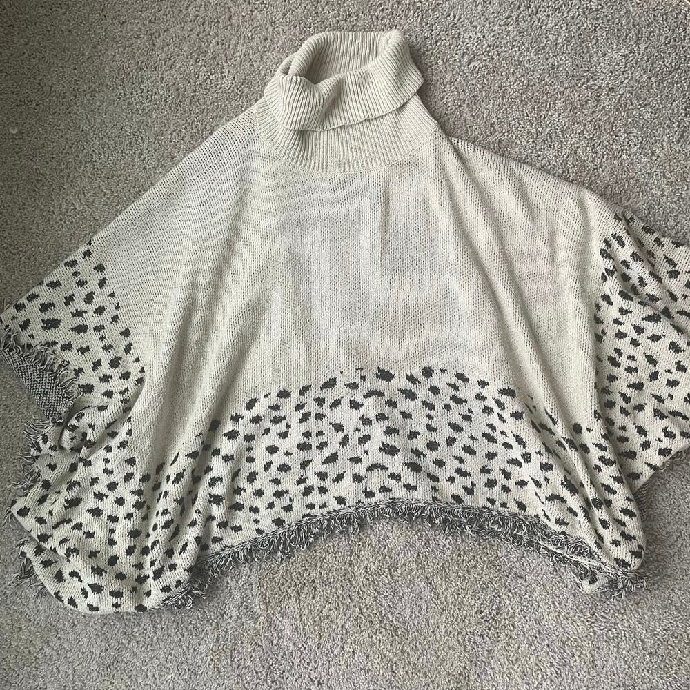 ENTRO "Riding into the Season" Women's Grey/Black Poncho size M/L - Picture 10 of 11